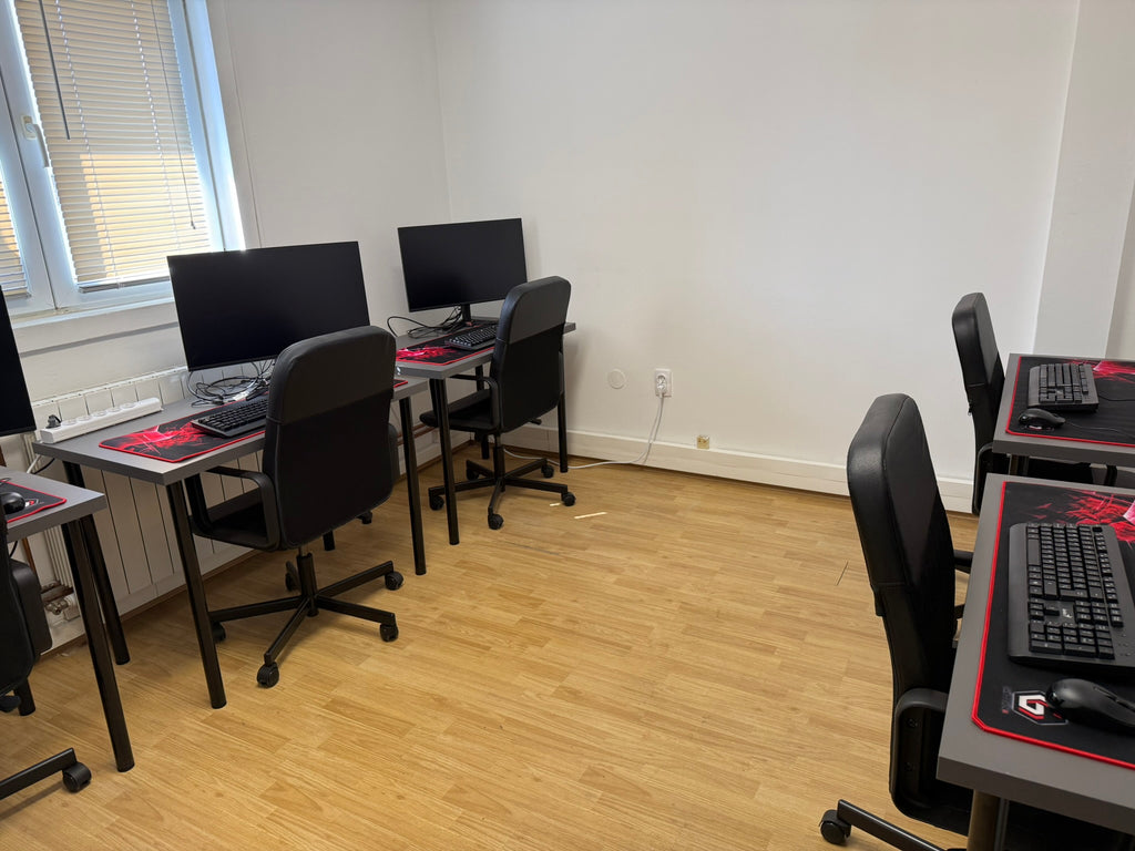 Флекси День — Бизнес